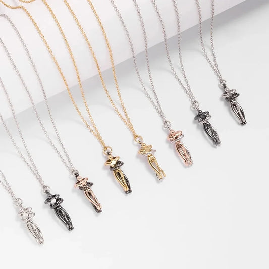 Collier Couple Câlin Noir - Pendentif Amour Élégant en Alliage de Zinc | Unisexe & Intemporel | Cadeau Romantique